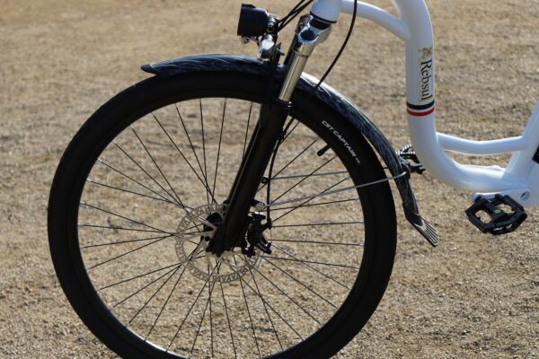 リブサル e-BIKE【バニラ】