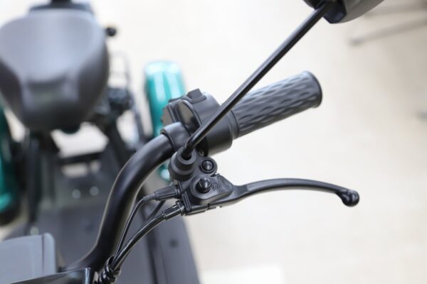 リブサル e-BIKE【e-mo ZERO】